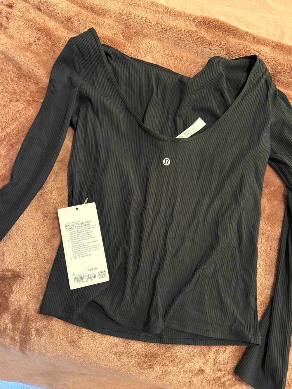 Lululemon Women’s Black Ribbed Scooped Back Yoga Long Sleeve